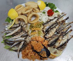 Παραδοσιακοί χειροποίητοι μεζέδες